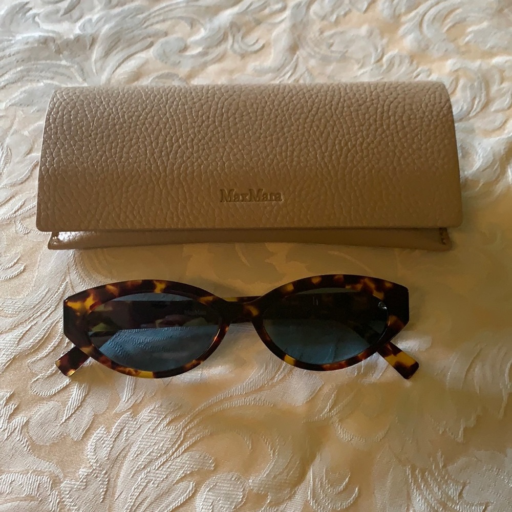 Max Mara Sunglasses with case